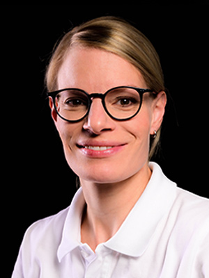 Dr. Nina Schneider